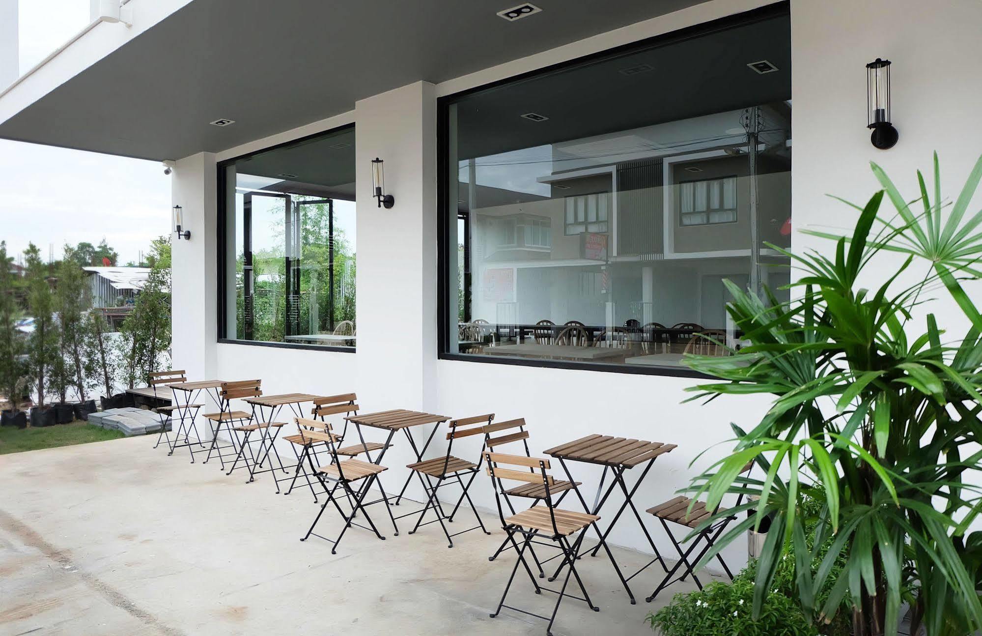 Srianunt Boutique Hotel Buri Ram Eksteriør billede